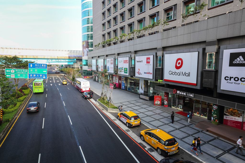 捷運A8站商圈2